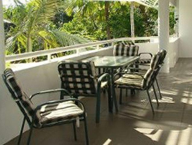 Beach Terraces Port Douglas Room photo
